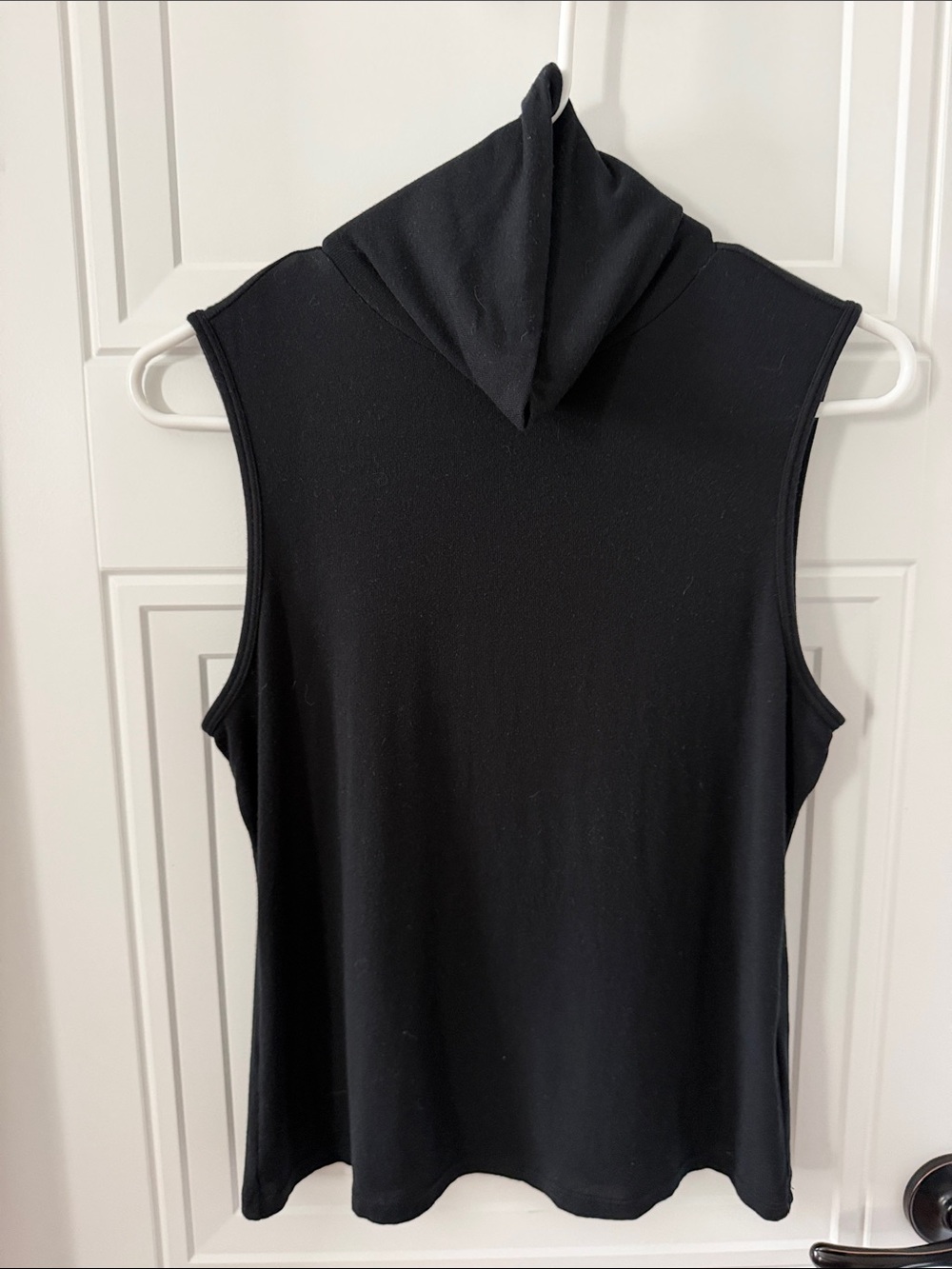 Theory Wendel Sleeveless Black Turtleneck Top